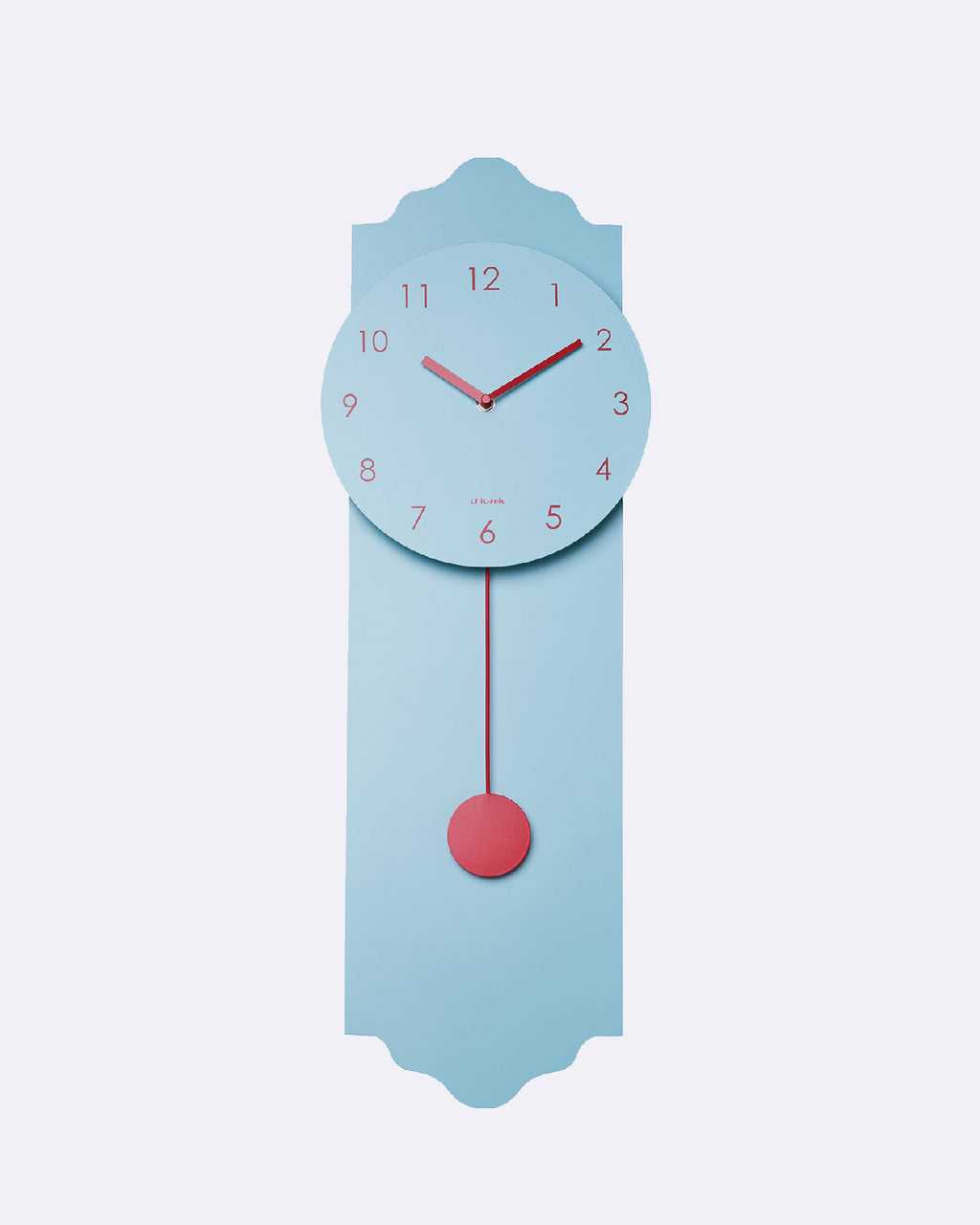 horloge à pendule moderne - l'heure de faire la fête