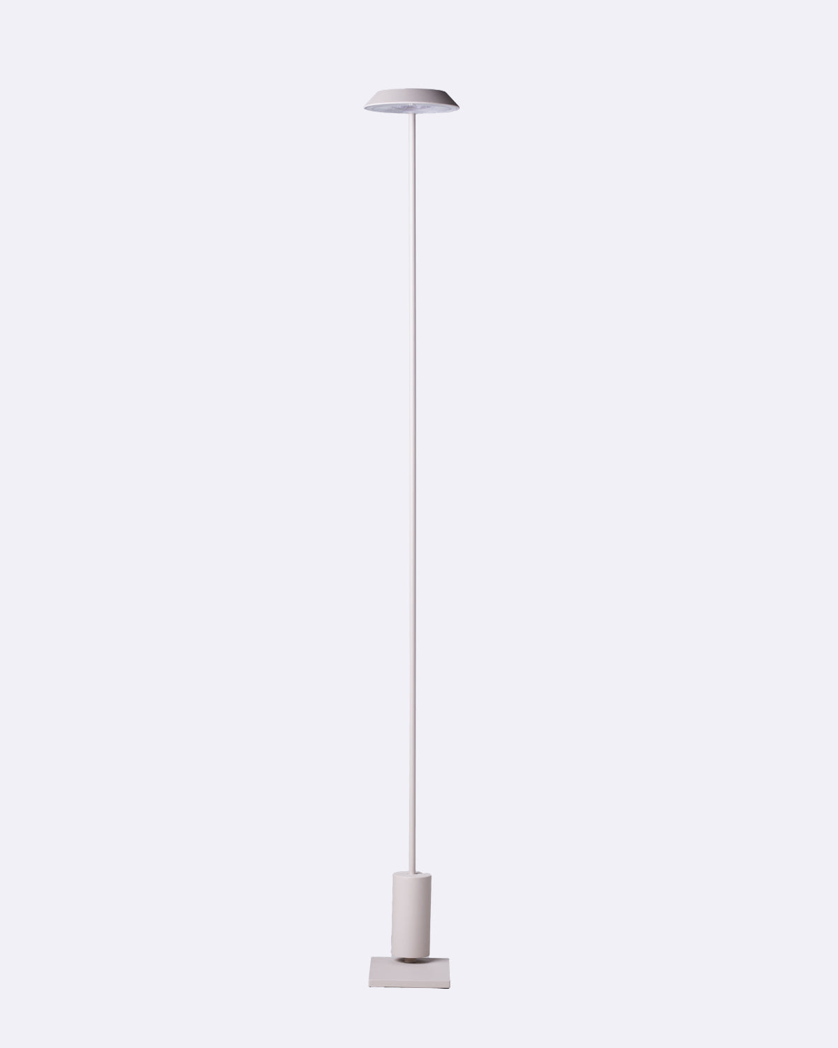Stehlampe dimmbar