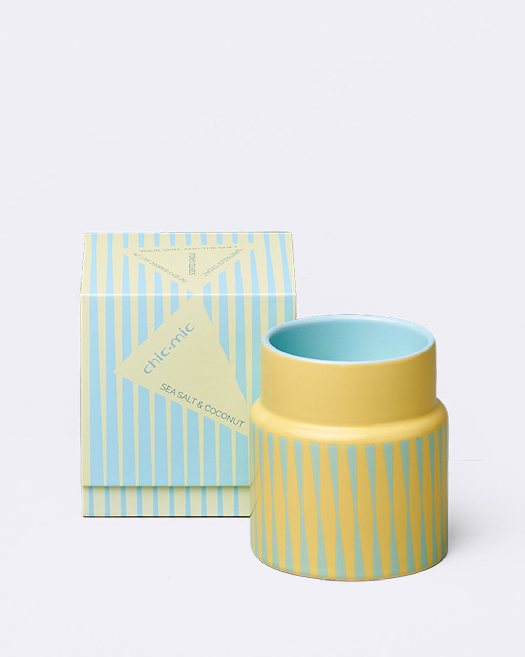 GOOD MOOD Porcelain Scented Candle - crazy in love